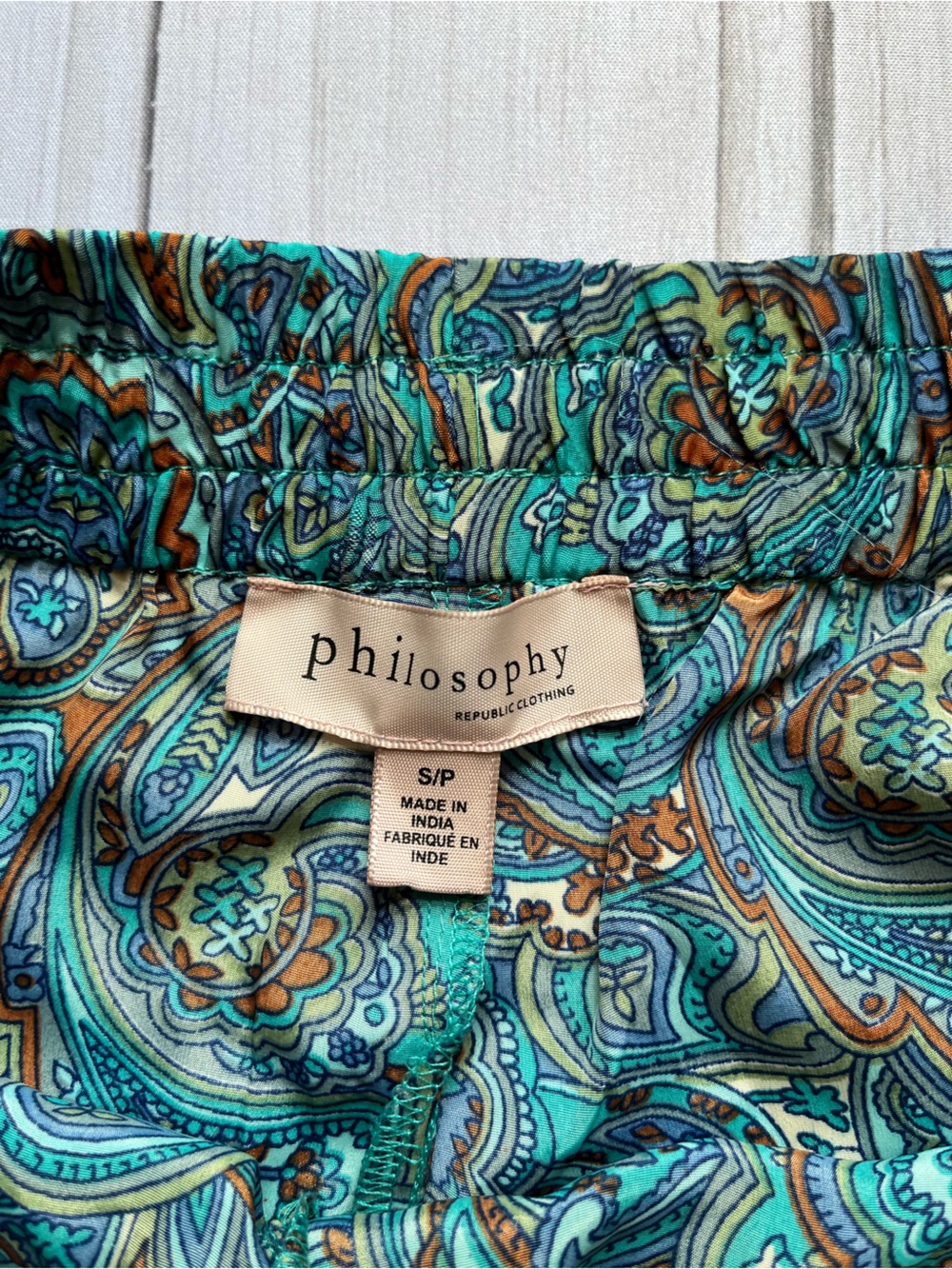 Philosophy Republic teal paisley wide leg pull on palazzo lounge pant.Size small - Picture 8 of 16